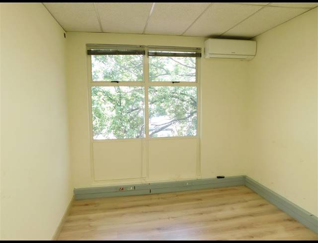 118M² OFFICE TO LET IN BORDEAUX